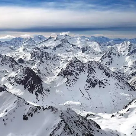 Tithome 1 - Gare, Centre Ville, Vue Montagne Et Chateau Апартаменты *