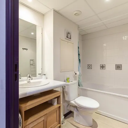 Tithome 1 - Gare, Centre Ville, Vue Montagne Et Chateau Lejlighed